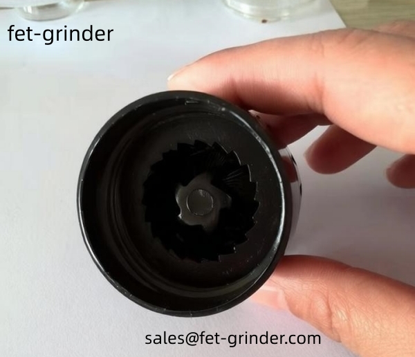 salt shaker lid